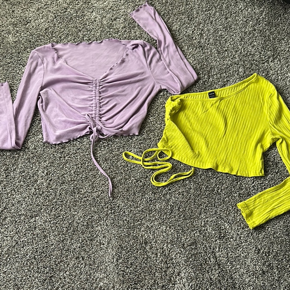Set of Ribbed Ruched Long Sleeve Crop Top